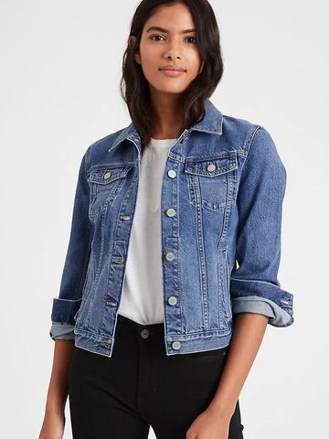 Women Denim Essential Jean Jacket